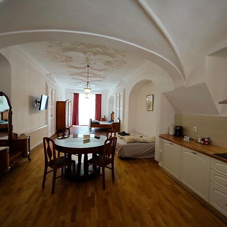 Clasic Studio Central Braşov Extérieur photo