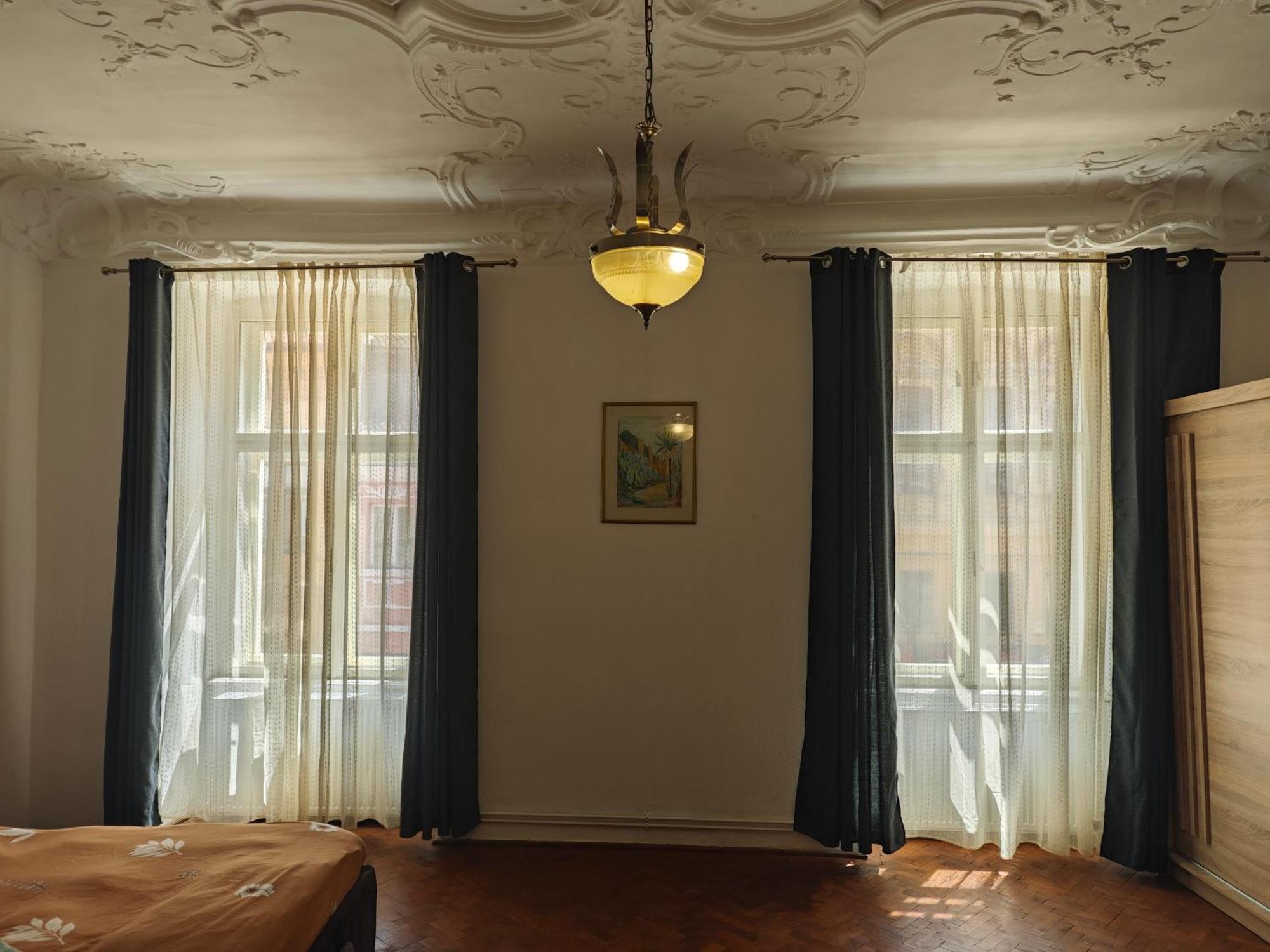 Clasic Studio Central Braşov Extérieur photo